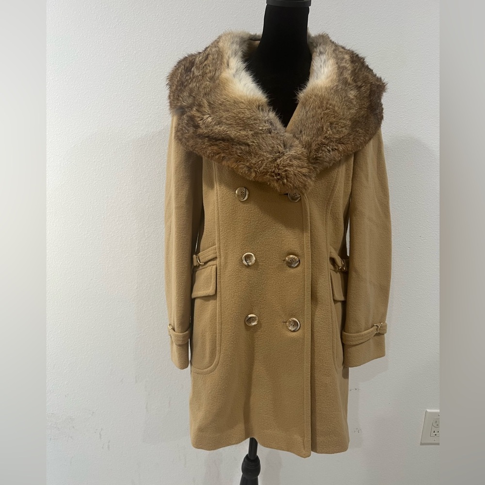 Real Fur Collar | Mob Wife Glam | Double Breasted | Vintage Wool Coat - Picture 2 of 6